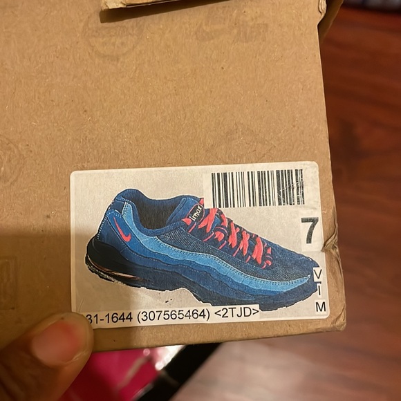 Air max ‘95 GS - Picture 5 of 5